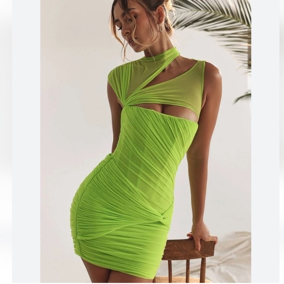 HOUSE OF CB Adrie Cutout Gathered Minidress SIZE SMALL 1035 - Picture 4 of 8